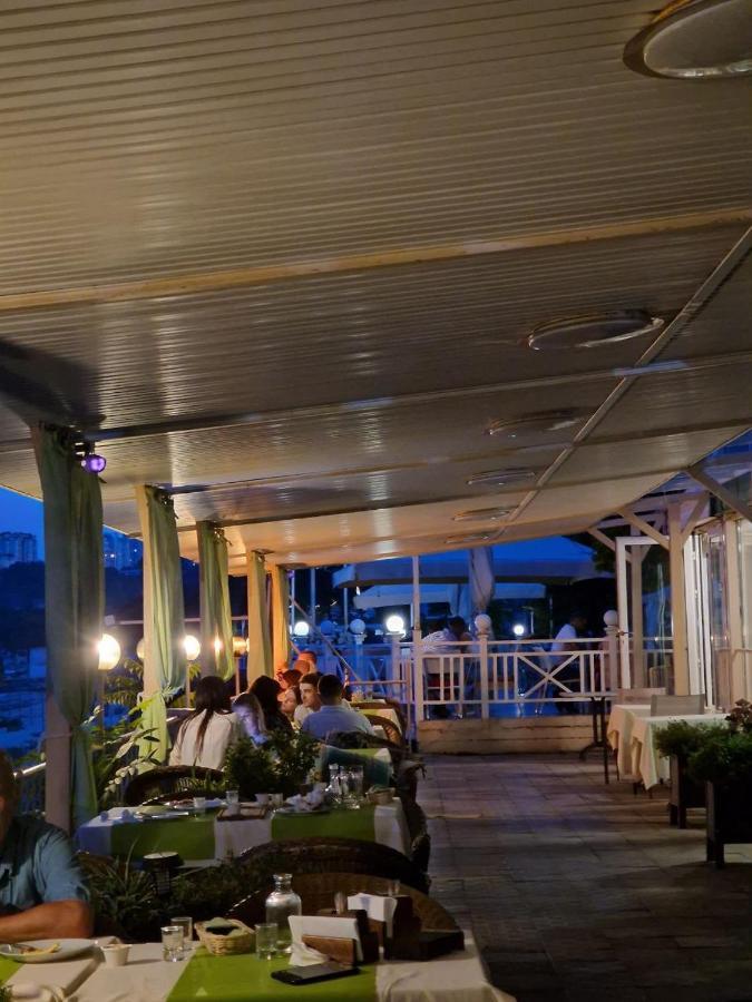 Hotel Palma Odessa Eksteriør bilde