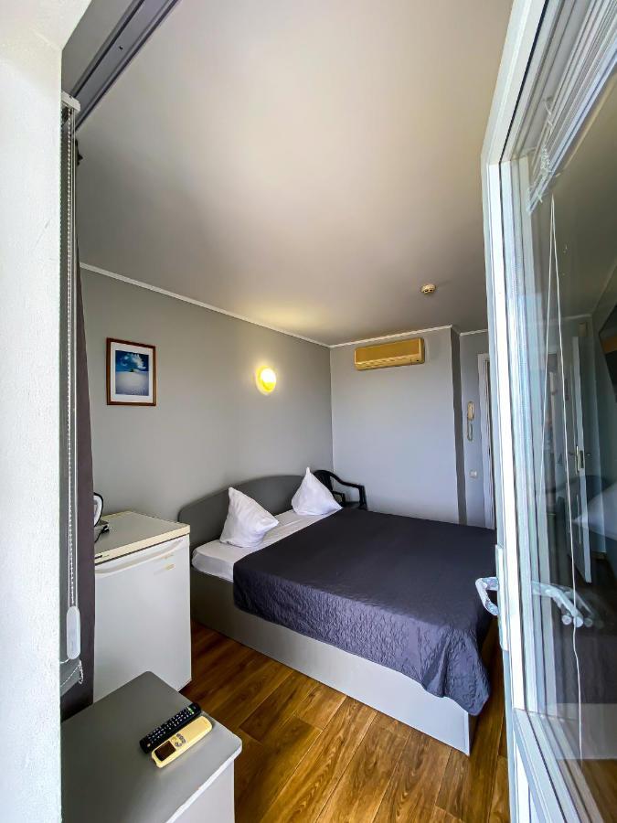 Hotel Palma Odessa Eksteriør bilde